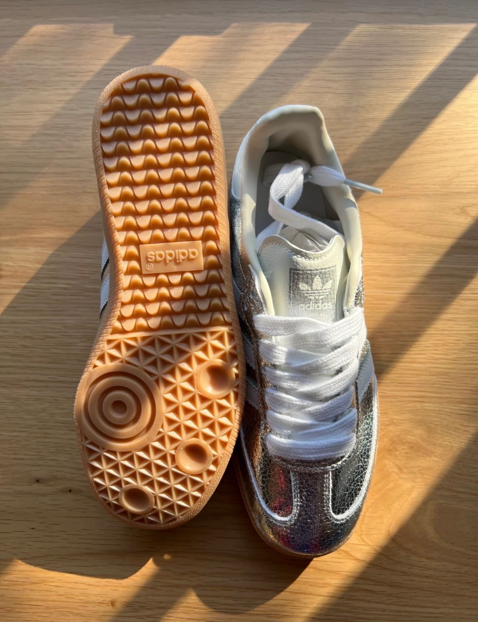 Adidas sneakers – photo 3
